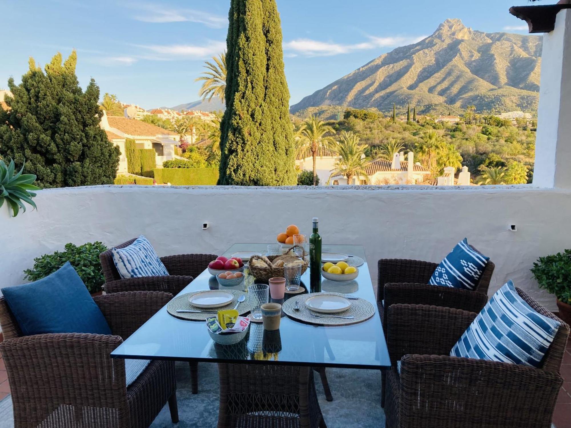 Las Lomas - Pool, Terrace & View Marbella Ngoại thất bức ảnh